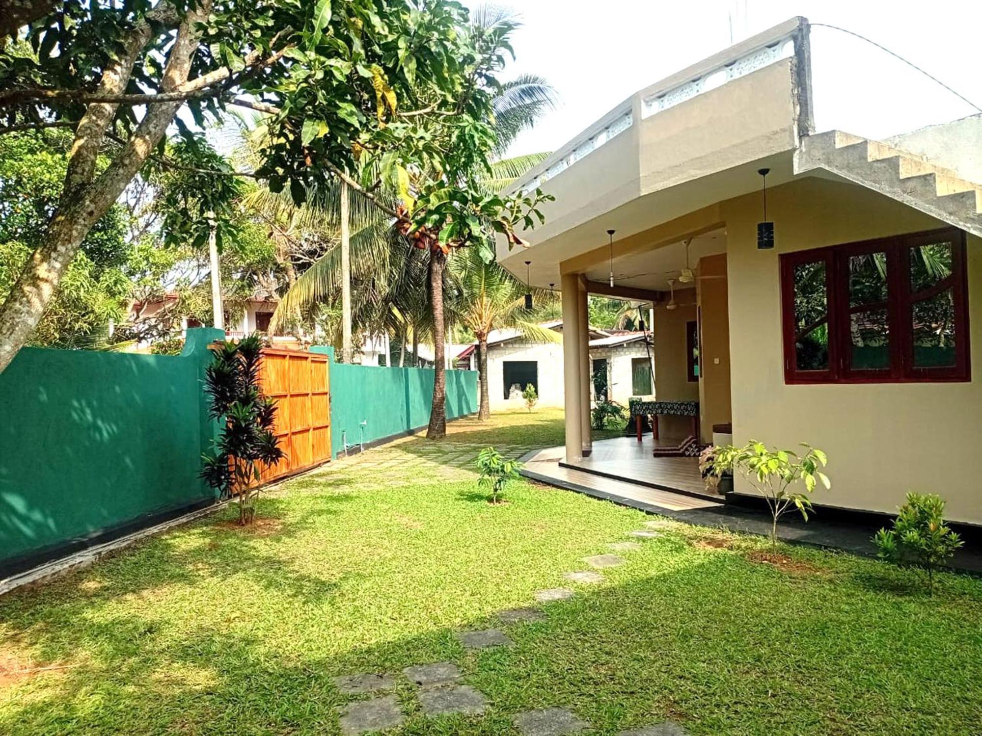 Guesthouse Dilush Beruwala Exterior foto