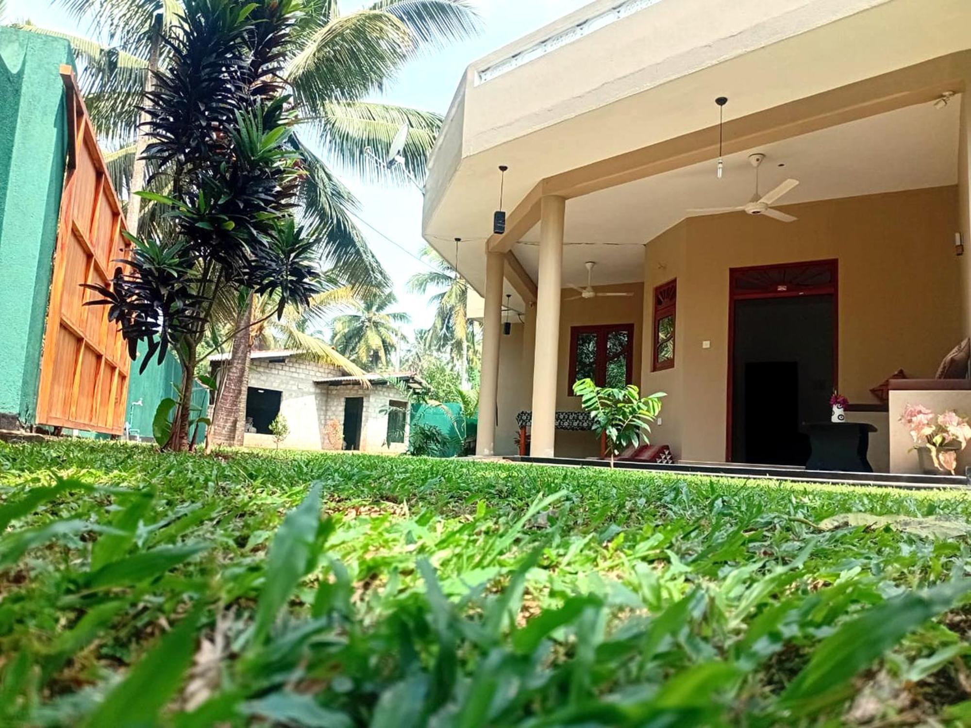 Guesthouse Dilush Beruwala Exterior foto